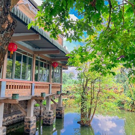 Homestay Tay Xa Trang Bom Buitenkant foto