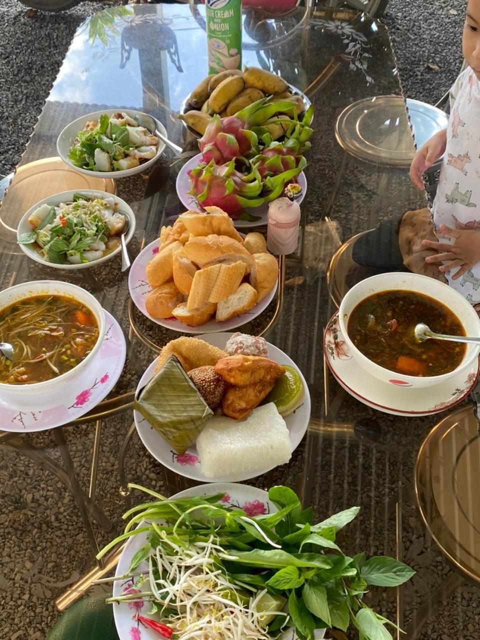 Homestay Tay Xa Trang Bom Buitenkant foto