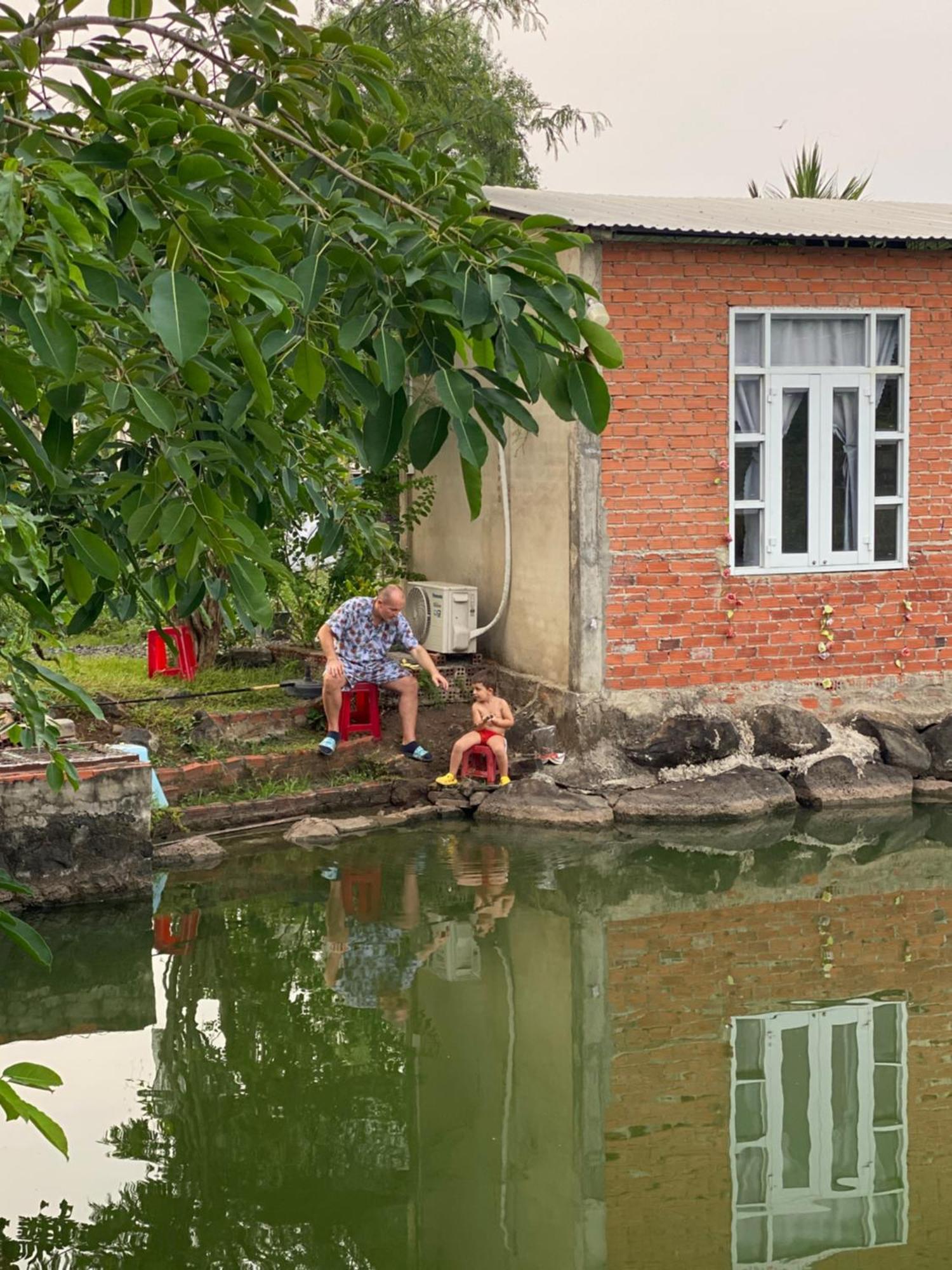 Homestay Tay Xa Trang Bom Buitenkant foto